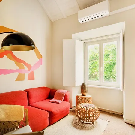 Graca Cozy Lofts, Authentic Gem アパート